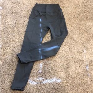 Skywear High Waisted Legging